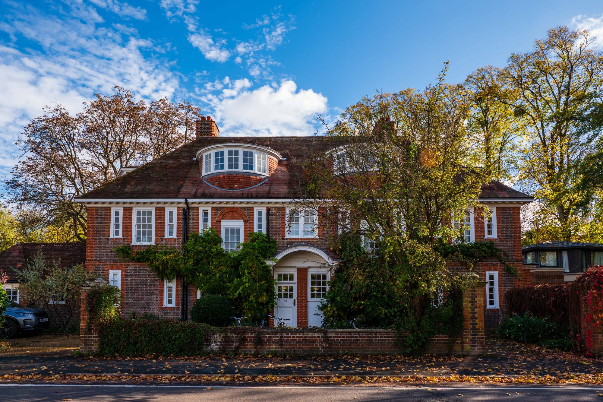 Cambridge college Estates and Maintenance office building
